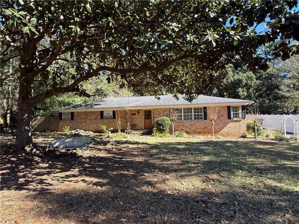 315 Gaines Ave - Photo 2 of 22