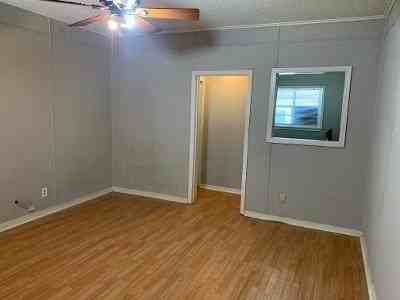 401 Saint Francis St #2 - Photo 3 of 9