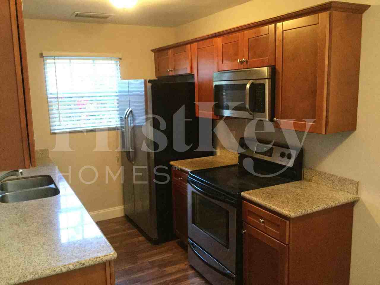 5227 Adams Rd - Photo 6 of 20