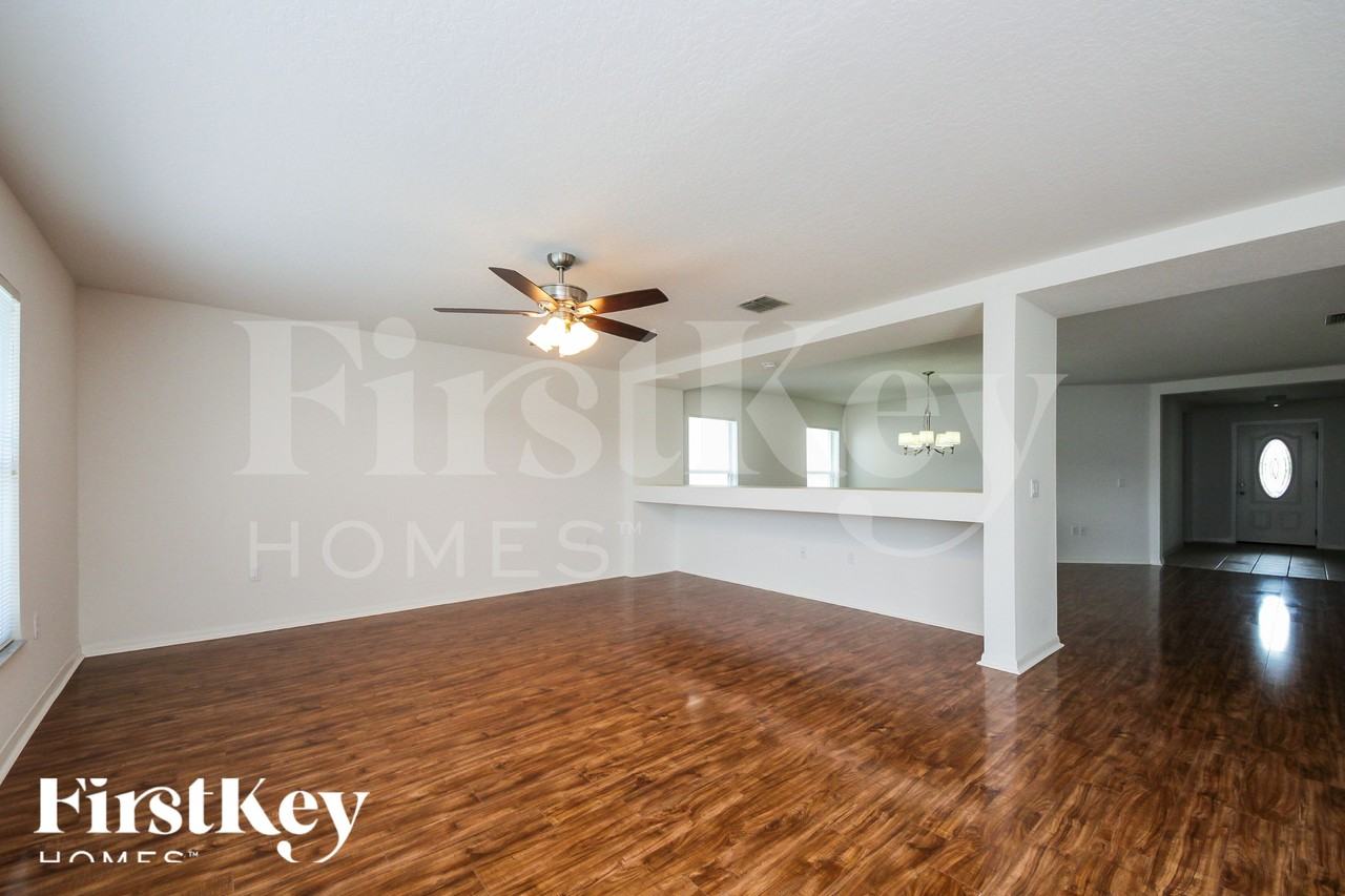 4457 Philadelphia Cir - Photo 3 of 18