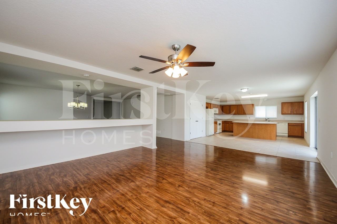 4457 Philadelphia Cir - Photo 5 of 18