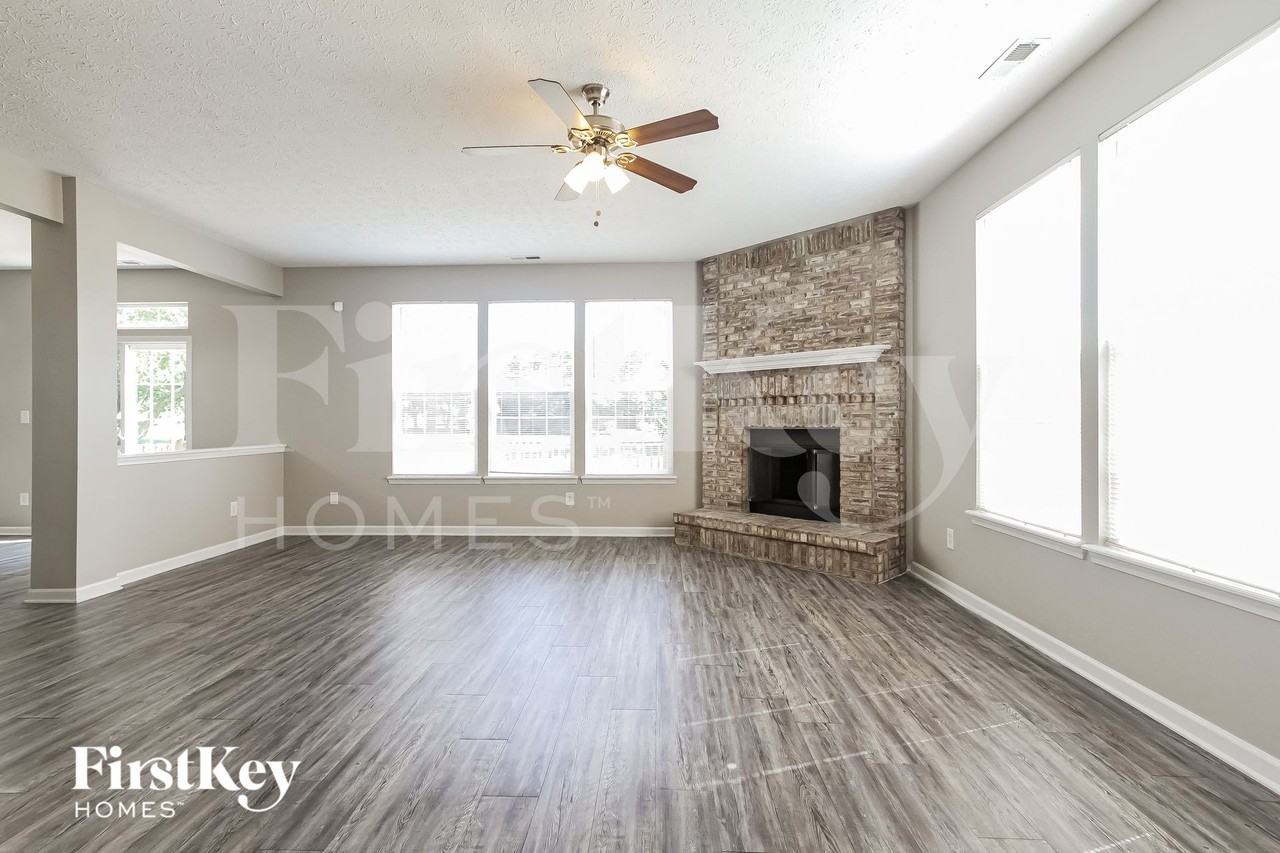 11333 Fairweather Pl - Photo 2 of 15