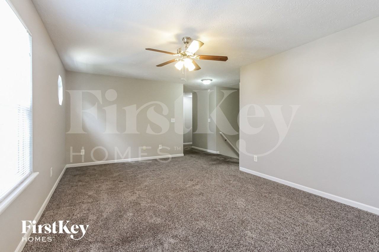 11333 Fairweather Pl - Photo 7 of 15