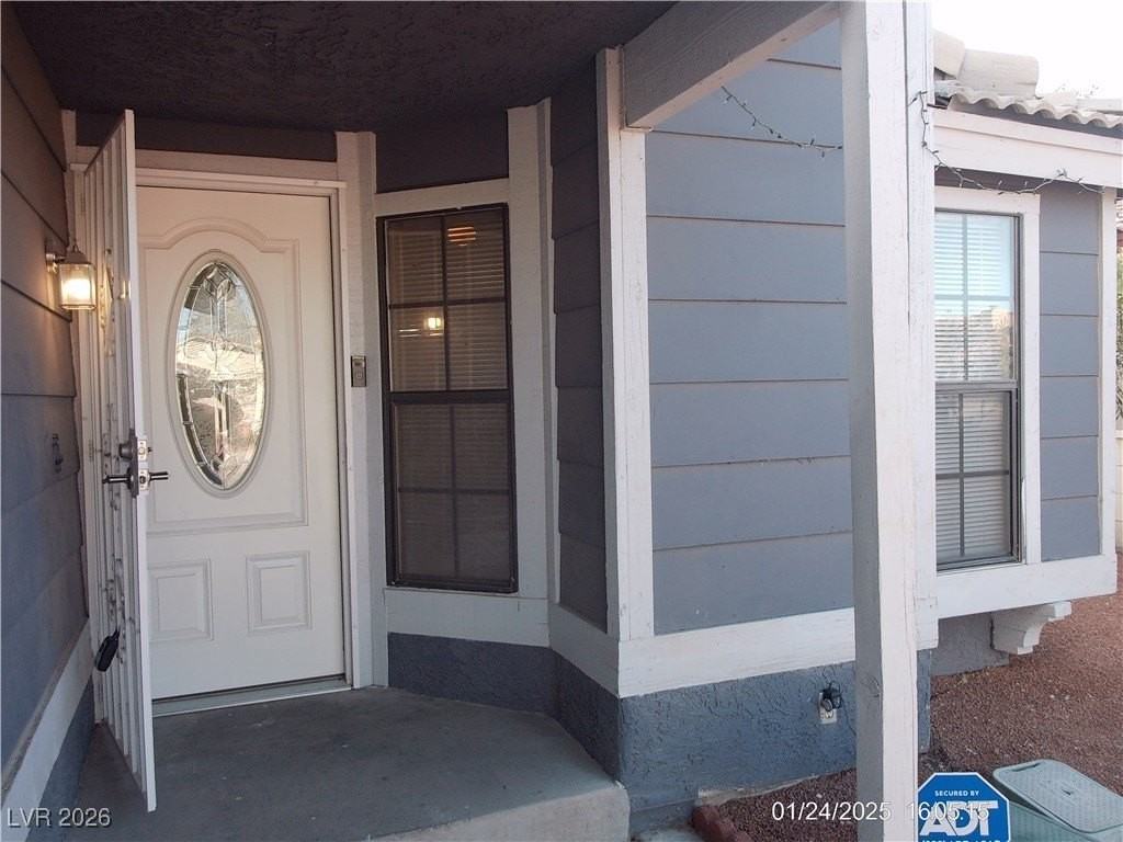 7313 Saybrook Point Dr - Photo 3 of 31