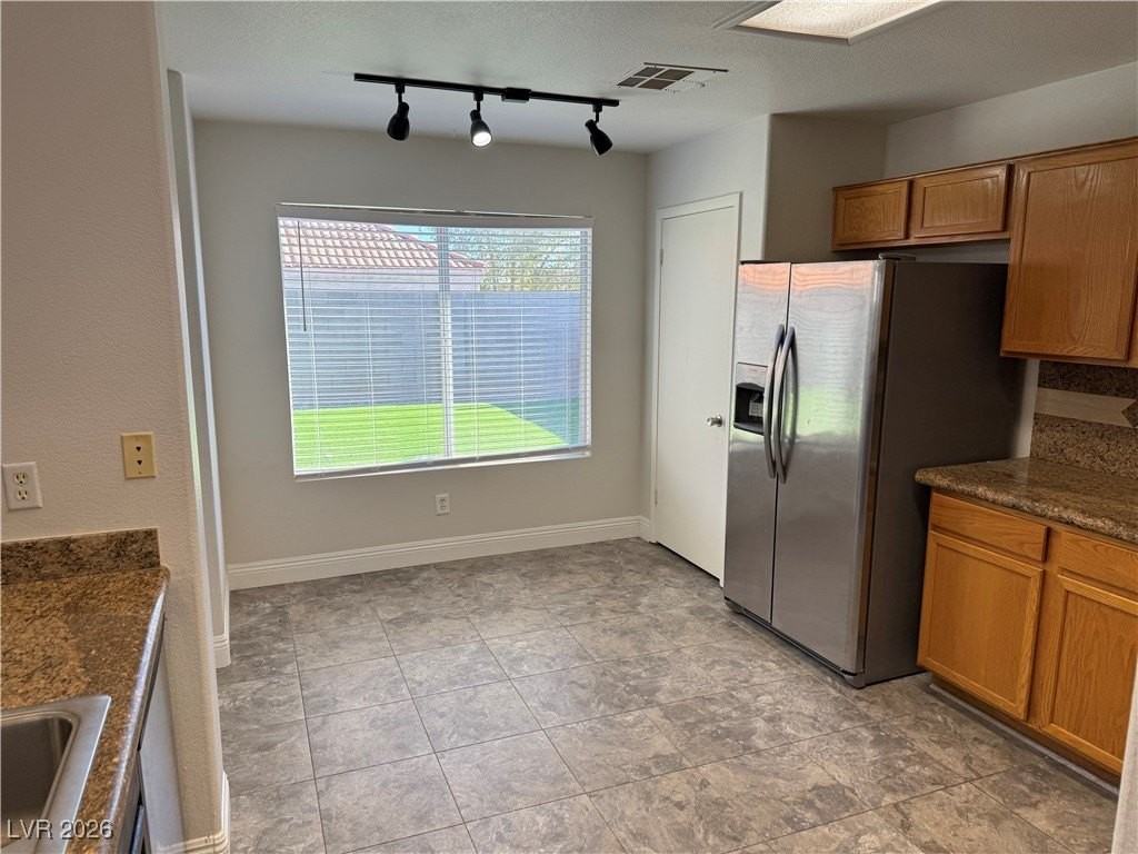 7624 License St - Photo 5 of 15