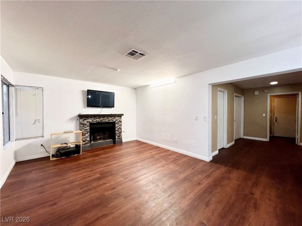 6776 Quinella Dr - Photo 4 of 9