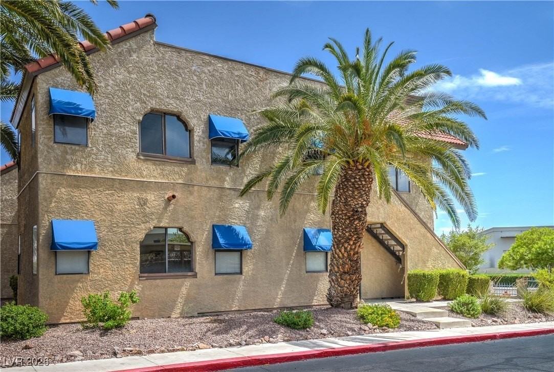 4706 Obannon Dr #C - Photo 2 of 25