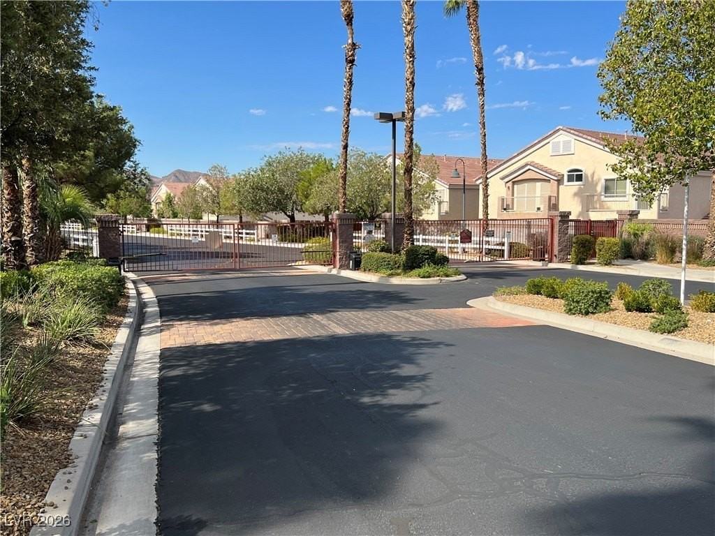 1644 Clint Canyon Dr - Photo 3 of 26