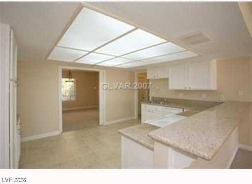 6995 Obannon Dr - Photo 7 of 23