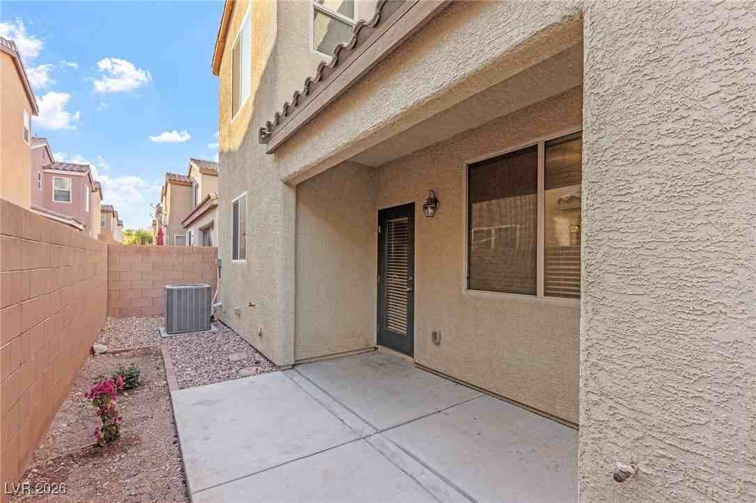 7741 Lots Hills Dr - Photo 5 of 29