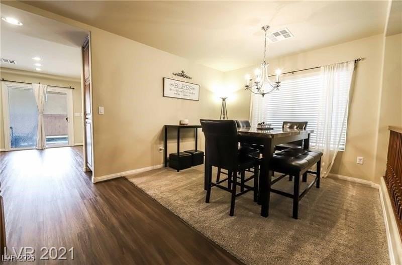 8450 Bismark Sapphire St - Photo 7 of 40