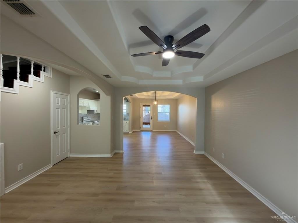 1007 Sumpter Ct - Photo 5 of 19