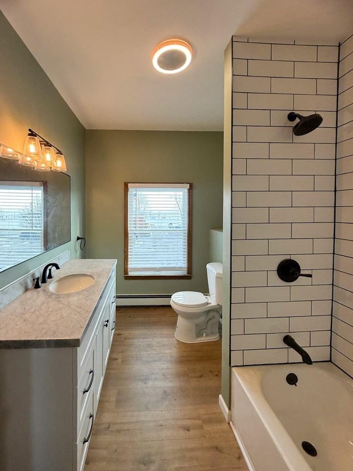 36465 Main Street unit: Upper - Photo 6 of 15