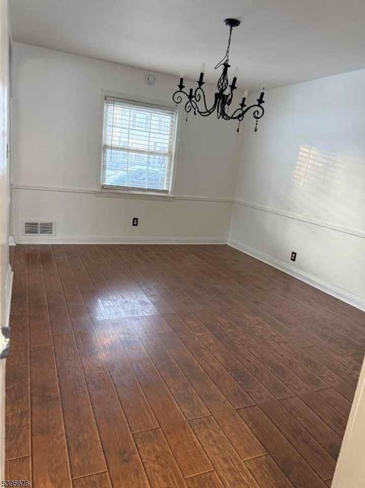 57 Russell Ave - Photo 7 of 18