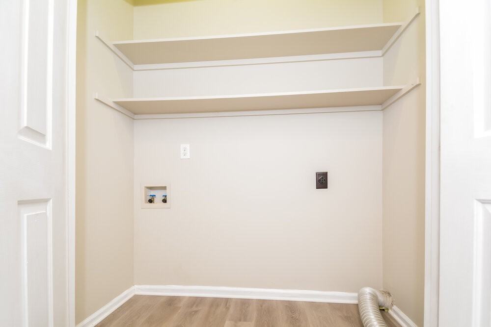 1204 Cleason Ct - Photo 7 of 20