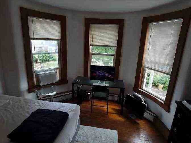 Oakland St - Photo 3 of 9