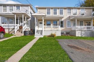 414 15th Ave - Photo 1 of 1