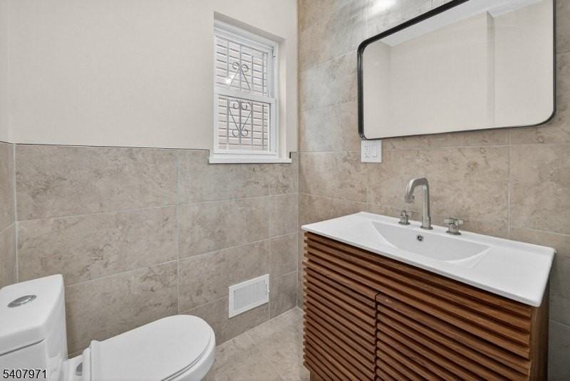 414 15th Ave - Photo 6 of 22