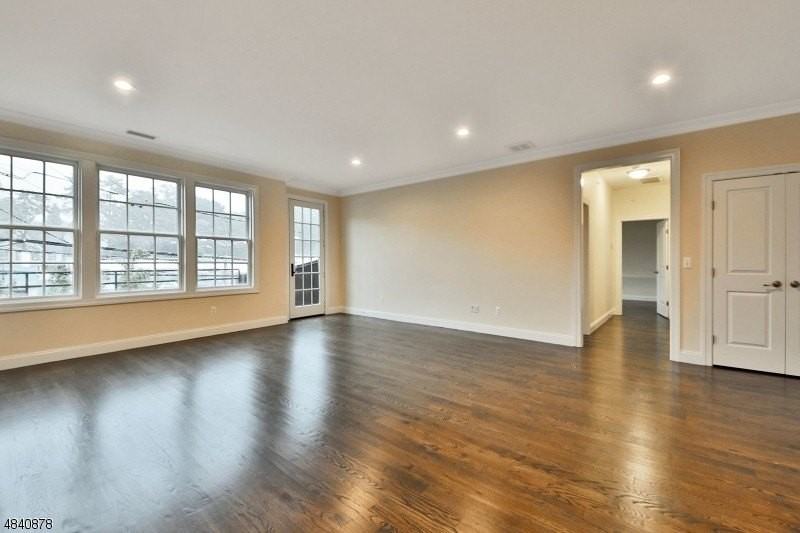 115 Watchung Ave #1 - Photo 7 of 15