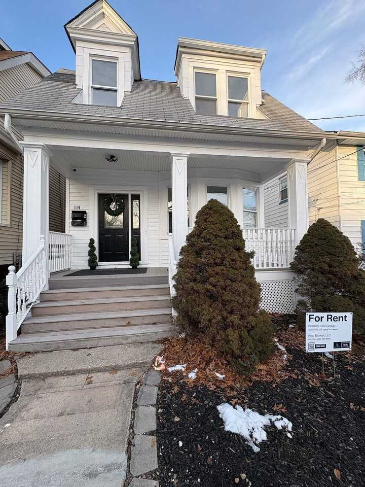 114 Overlook Ave #2ndFL