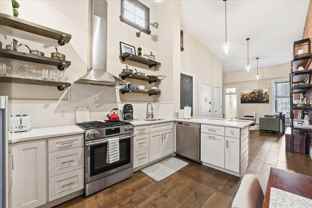 1122 Hudson St #5B - Photo 1 of 1