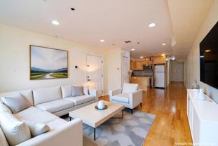 540 29th St #2ndFL - Photo 1 of 1