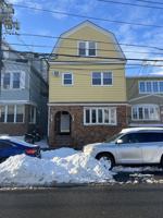 featured image of 571 Avenue A #4