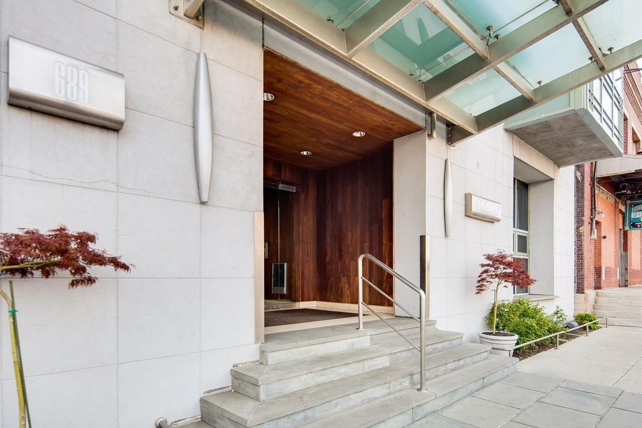 689 LUIS M MARIN BLVD #PH2A - Photo 2 of 29