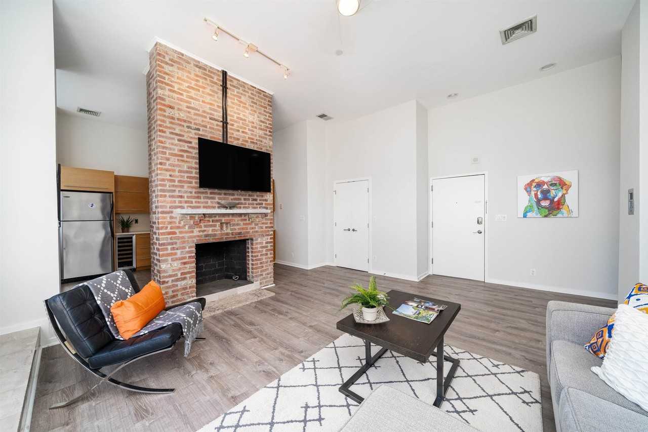 689 LUIS M MARIN BLVD #PH2A - Photo 6 of 29