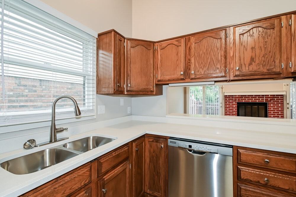 1068 W Southport Rd - Photo 7 of 16