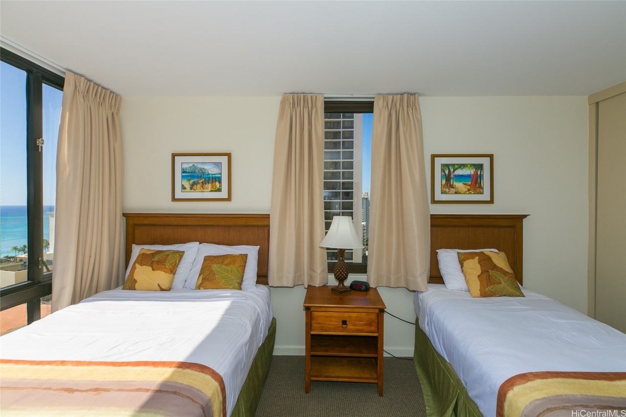 229 Paoakalani Ave Unit 2102 #2102 - Photo 3 of 22