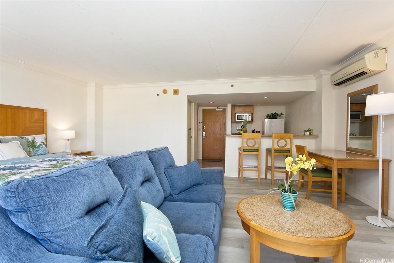 1777 Ala Moana Blvd Apt 1234 #1234 - Photo 7 of 15