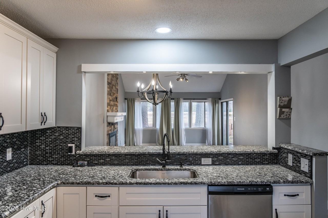 109 Mallard Cv - Photo 5 of 17