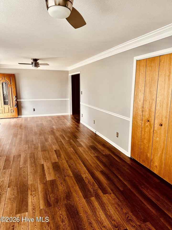 156 Stella Rd - Photo 5 of 12