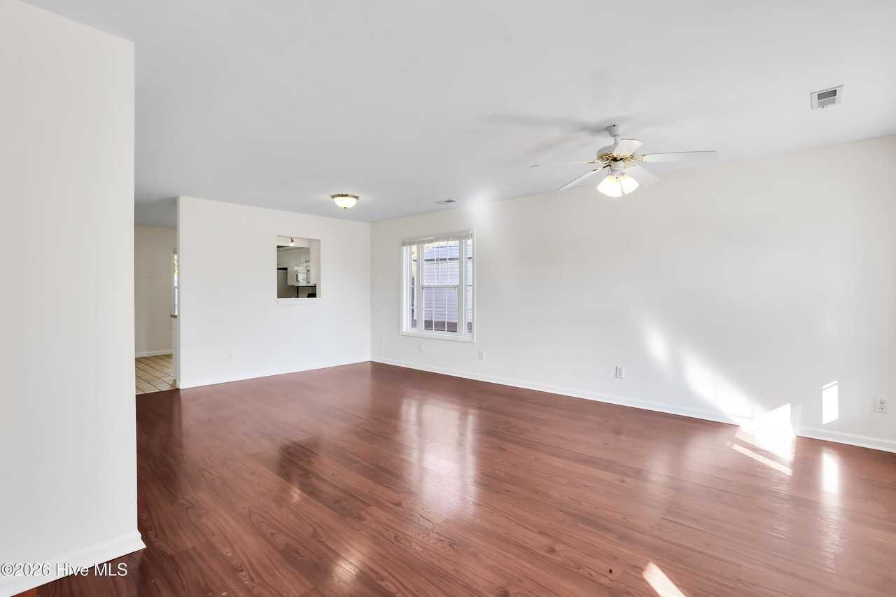 4910 Bridgers Rd Unit 19 #19 - Photo 6 of 50