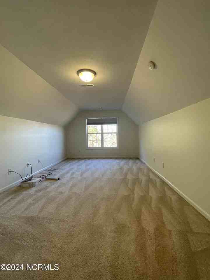 200 Londonberry Ln - Photo 2 of 15