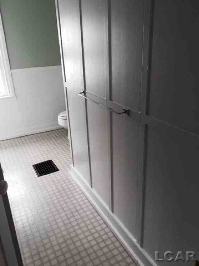 118 Clinton St - Photo 7 of 10