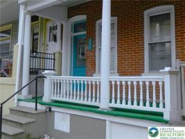 featured image of 322 N Franklin St Unit 2