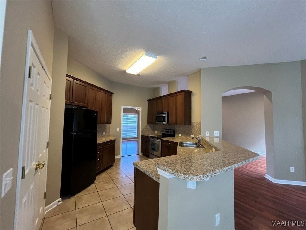 2155 Chancellor Ridge Rd - Photo 4 of 22