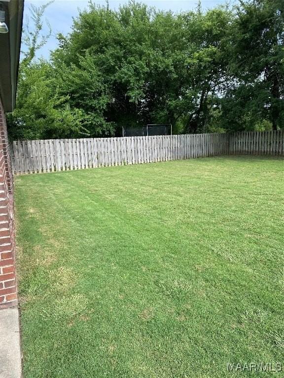 9520 Helmsley Cir - Photo 3 of 20