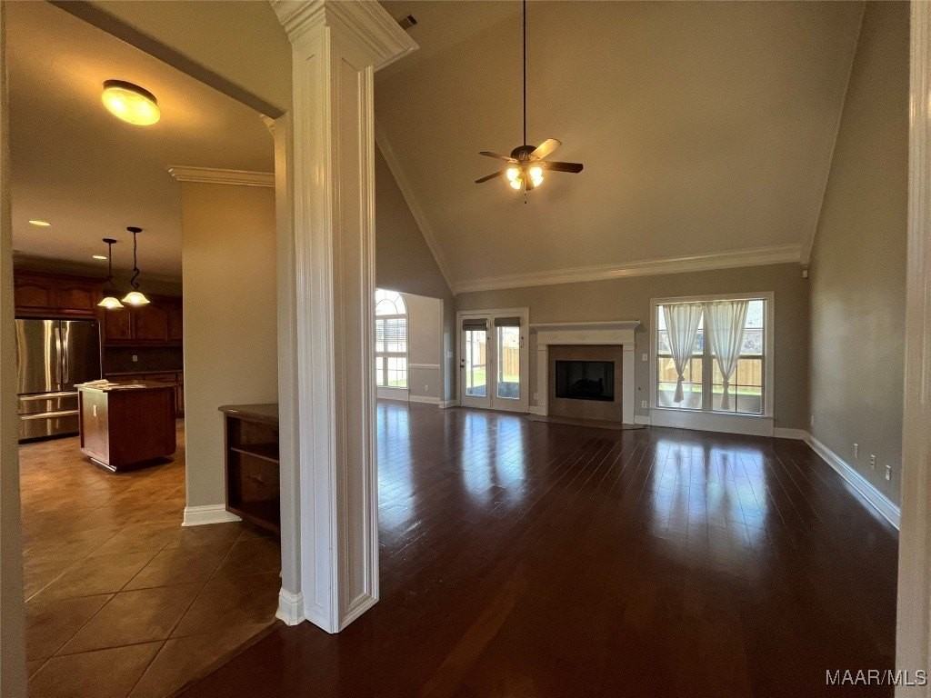 532 Overton Dr - Photo 4 of 42