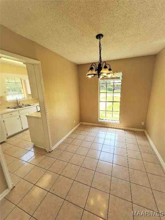 3024 Cross Creek Dr - Photo 3 of 13