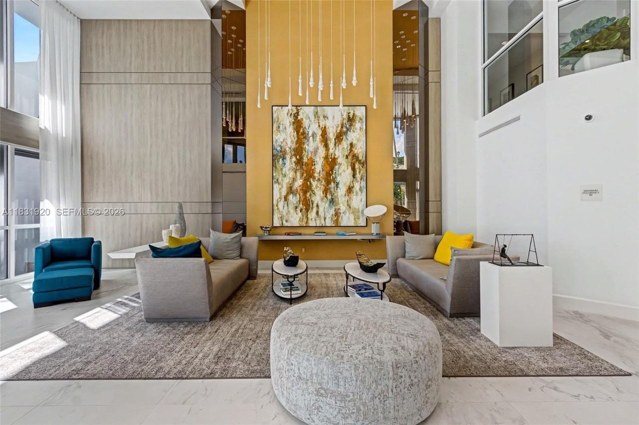 21055 Ne 37th Ave #1603 - Photo 4 of 48