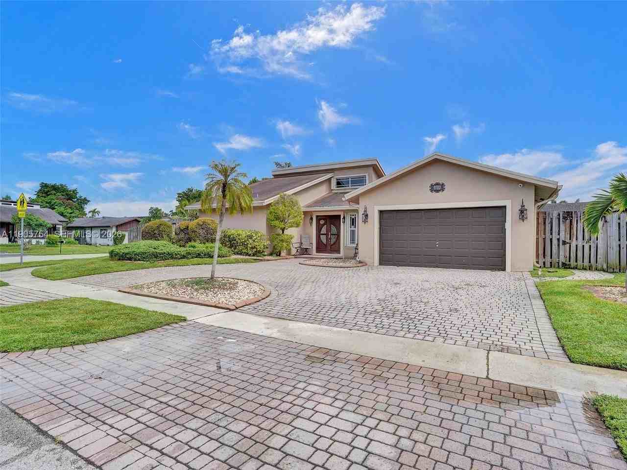 9700 Nw 33rd St #9700 - Photo 3 of 28