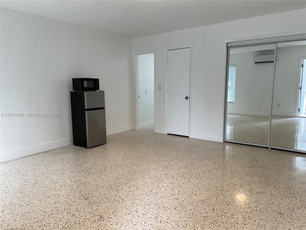 3144 Nw 29th St #2 - Photo 3 of 6