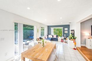 819 Capri St - Photo 1 of 1