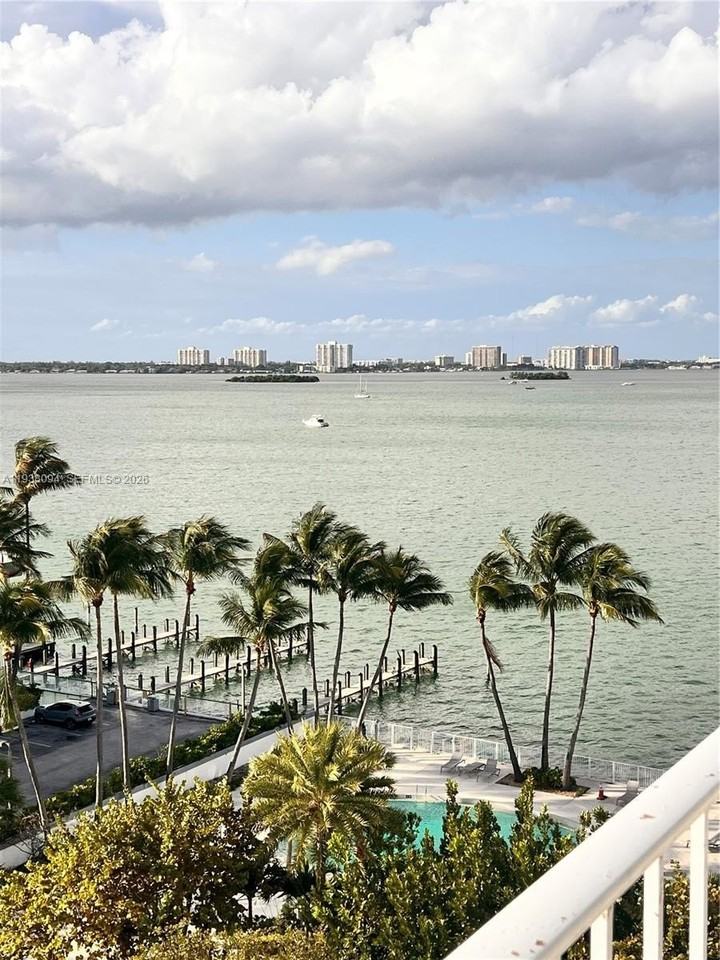 1865 79th Street Cswy #9L