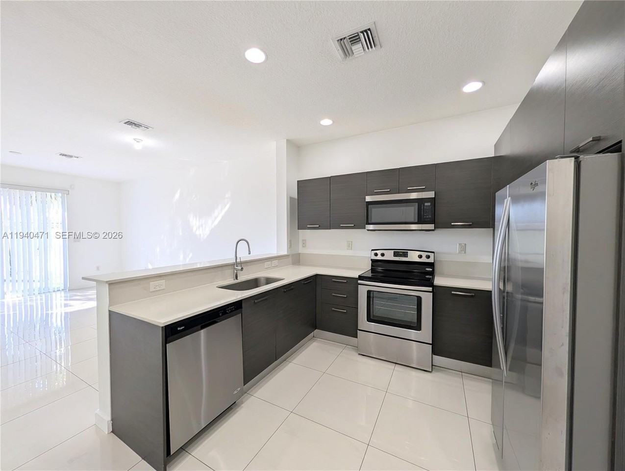 3484 Nw 13th St #3484 - Photo 3 of 49