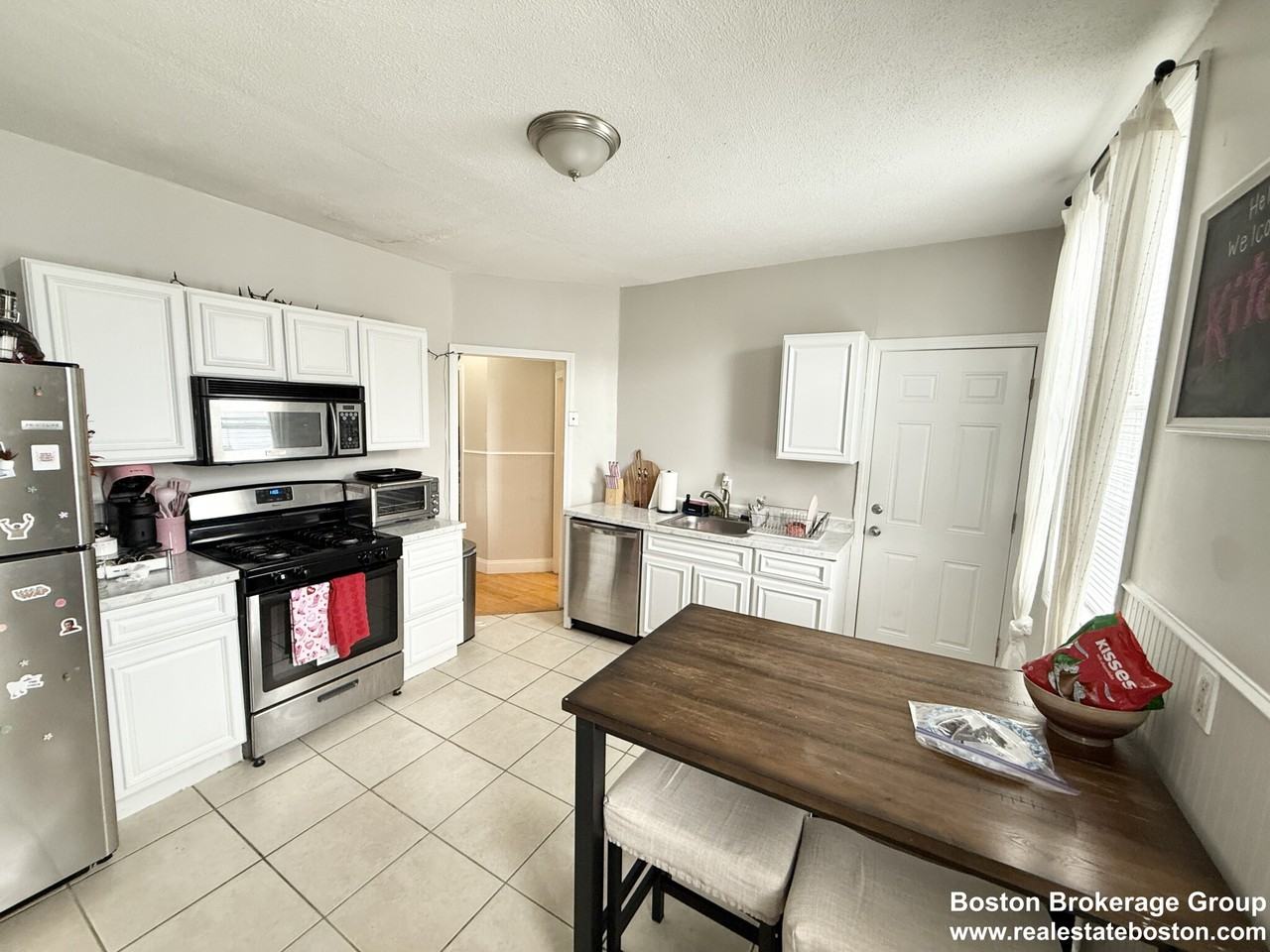 17 Cawfield St #3 - Photo 2 of 10