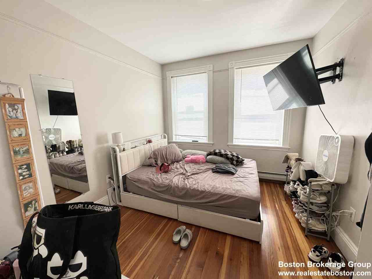 168 Gove St #3 - Photo 5 of 8